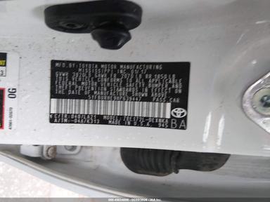 Вид 2017 Toyota Corolla Xle, угол 9