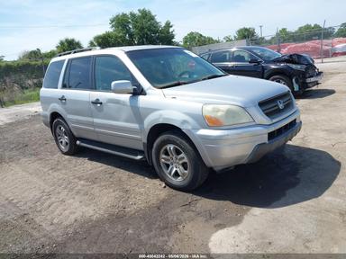 Vue de 2003 Honda Pilot Ex-L, angle 1