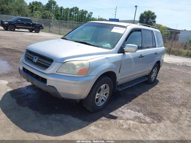 Vue de 2003 Honda Pilot Ex-L, angle 2