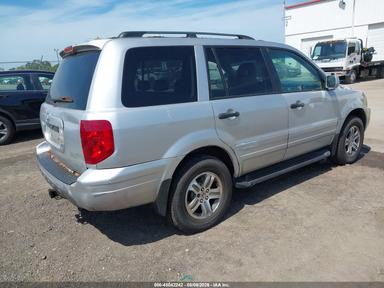 Vue de 2003 Honda Pilot Ex-L, angle 4