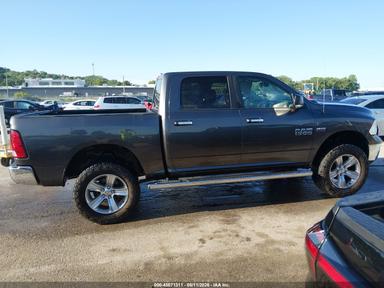 Vue de 2014 Ram 1500 Big Horn SLT, angle 13
