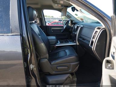 Vue de 2014 Ram 1500 Big Horn SLT, angle 5
