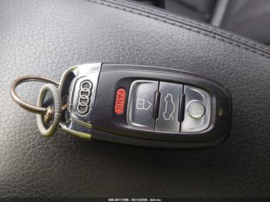 Vedere 2015 Audi Q5 2.0T Premium, unghi 11