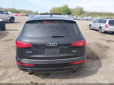 Vedere 2015 Audi Q5 2.0T Premium, unghi 16