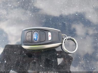 Vue de 2021 Subaru Outback Premium, angle 11