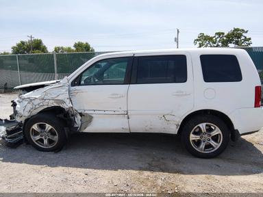 Vista de 2013 Honda Pilot Ex-L, ángulo 14