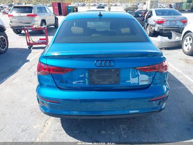 منظر 2022 Audi A3 Premium Plus 40 Tfsi Quattro S Tronic، زاوية 16