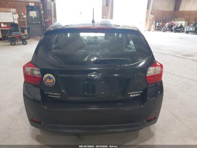 Vista de 2015 Subaru Impreza 2.0I Premium, ángulo 16