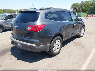 Vedere 2012 Chevrolet Traverse 2Lt, unghi 4