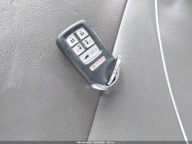 Vista de 2014 Honda Odyssey Ex-L, ángulo 11