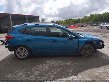 Vista de 2017 Subaru Impreza 2.0I Premium, ángulo 13