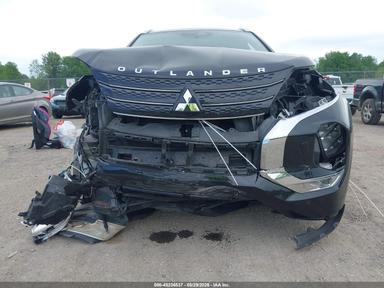 منظر 2022 Mitsubishi Outlander، زاوية 6