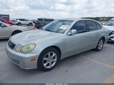منظر 2002 Lexus Gs 300، زاوية 2