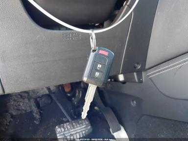 Vue de 2021 Mitsubishi Outlander Sport 2.0 Es 2Wd, angle 11