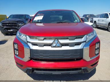Vue de 2021 Mitsubishi Outlander Sport 2.0 Es 2Wd, angle 6