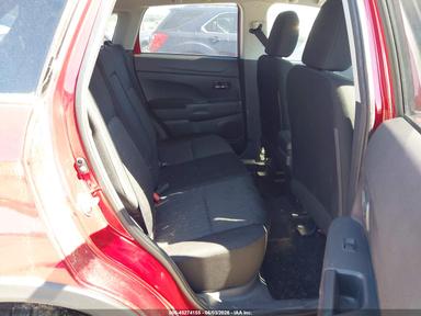 Vue de 2021 Mitsubishi Outlander Sport 2.0 Es 2Wd, angle 8