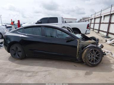 2020 Tesla Model 3 Long Range Dual Motor All-Wheel Drive view, angle 13