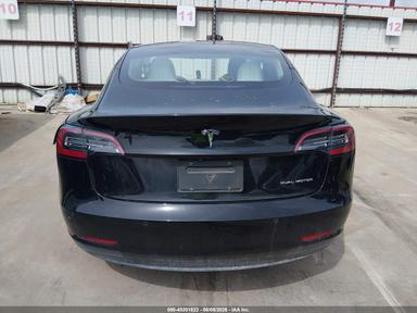 2020 Tesla Model 3 Long Range Dual Motor All-Wheel Drive view, angle 16