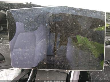 2020 Tesla Model 3 Long Range Dual Motor All-Wheel Drive view, angle 7