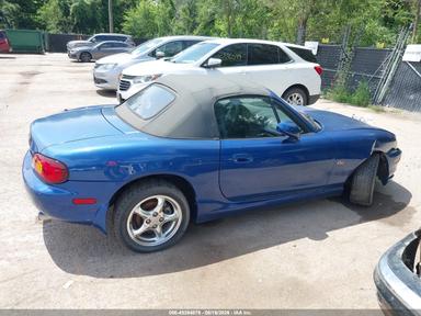Vue de 1999 Mazda Mx-5 Miata Leather Pkg/Popular Equipment Pkg/Sports Pkg/Touring Pkg, angle 13