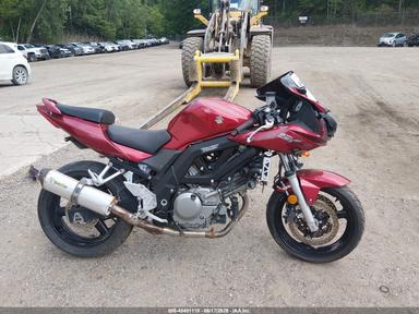 Vue de 2007 Suzuki Sv650, angle 12