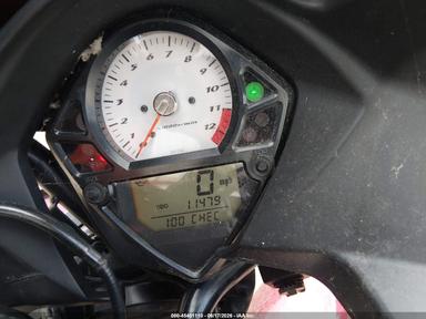 Vue de 2007 Suzuki Sv650, angle 7