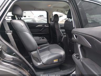 Vue de 2023 Mazda Cx-9 Touring Plus, angle 8