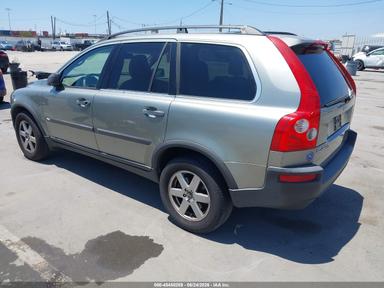 منظر 2006 Volvo Xc90 2.5T، زاوية 3