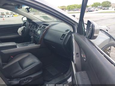 Vue de 2010 Mazda Cx-9 Grand Touring, angle 5