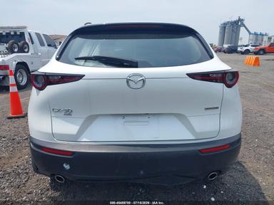 Vista de 2025 Mazda Cx-30 2.5 S, ángulo 16