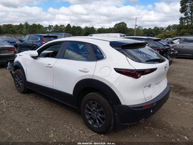 Vista de 2025 Mazda Cx-30 2.5 S, ángulo 3