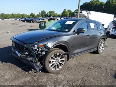 Vista de 2025 Mazda Cx-5 2.5 S Premium Plus, ángulo 2