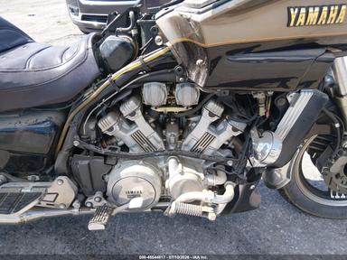 Vue de 1986 Yamaha Xvz13 D, angle 8