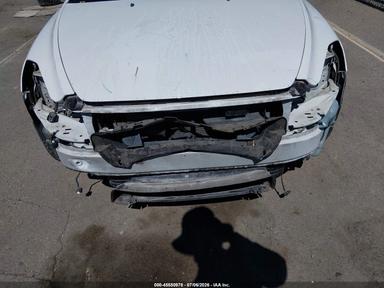 2013 Volvo C70 T5 view, angle 16