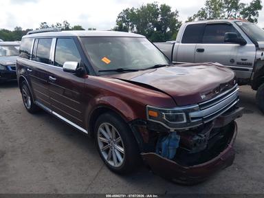 منظر 2015 Ford Flex Limited، زاوية 1