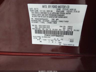 منظر 2015 Ford Flex Limited، زاوية 9