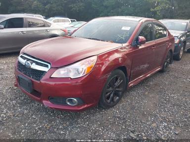 Vue de 2014 Subaru Legacy 2.5I Limited, angle 6