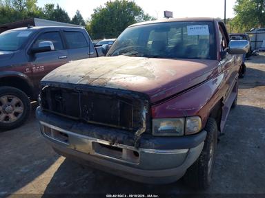 منظر 1994 Dodge Ram 1500، زاوية 6