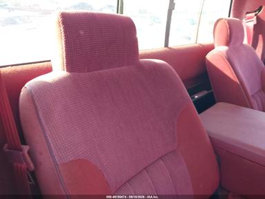 منظر 1994 Dodge Ram 1500، زاوية 8