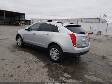 Vedere 2016 Cadillac Srx Luxury Collection, unghi 3