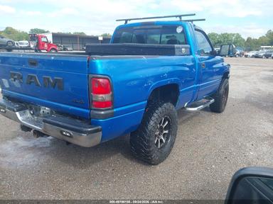 منظر 1998 Dodge Ram 1500 St، زاوية 4