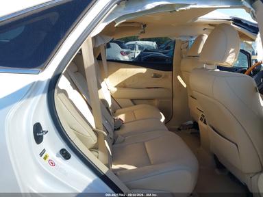 Vista de 2011 Lexus Rx 350, ángulo 8