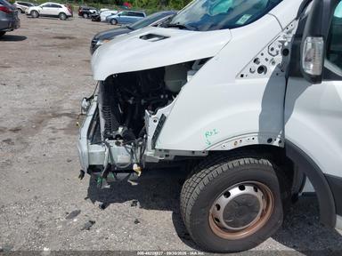 Vue de 2025 Ford Transit-350 Passenger Van Xl, angle 6