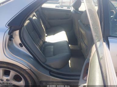 Вид 2001 Lexus Es 300, угол 8