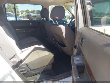 Вид 2012 Ford Flex Sel, угол 8