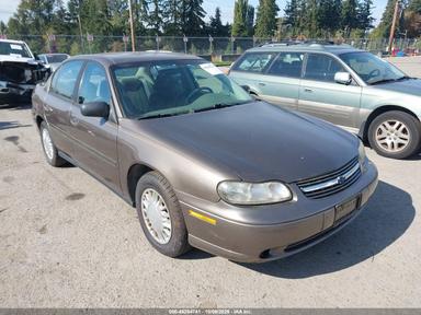 Vue de 2001 Chevrolet Malibu, angle 6