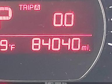 Vista de 2015 Kia Soul, ángulo 15