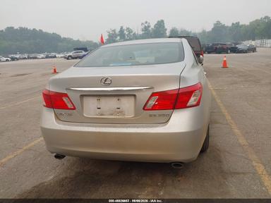 Vue de 2009 Lexus Es 350, angle 16