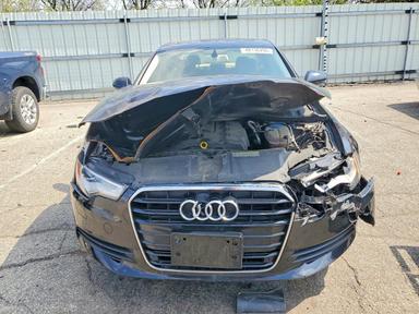 Vue de 2014 AUDI A6 PREMIUM PLUS, angle 5