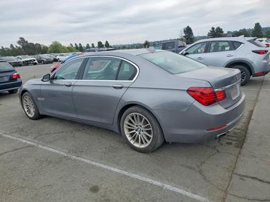2014 BMW 750 LI view, angle 2